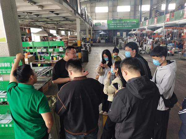 e656384c14c3d7e832e4858a283853ee_origin(1).jpg e656384c14c3d7e832e4858a283853ee_origin(1).jpg